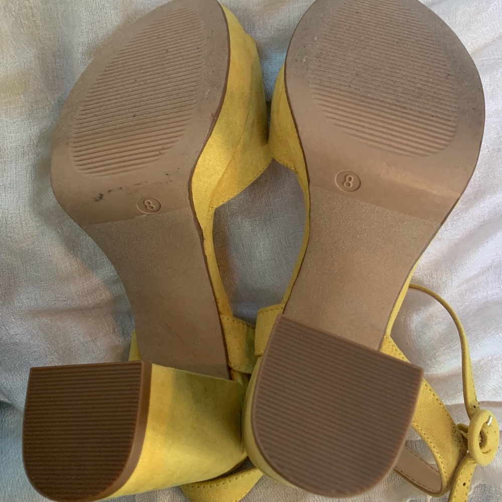 Yellow Heels - Picture 2 of 6